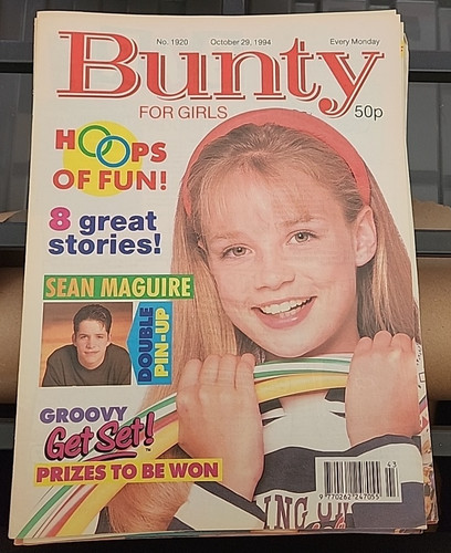 Vintage 90s bunty comic issue - 90s,