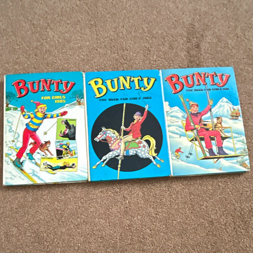 Bunty annual comic book - annual, lot